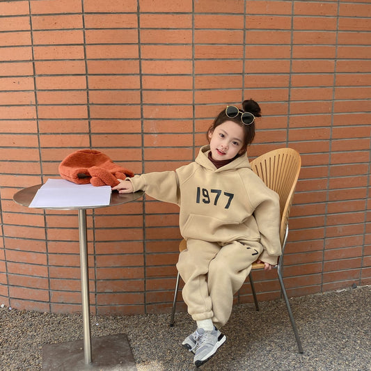 TZ278韓版男女童休閒風加絨帽T+棉褲兩件式套裝2210